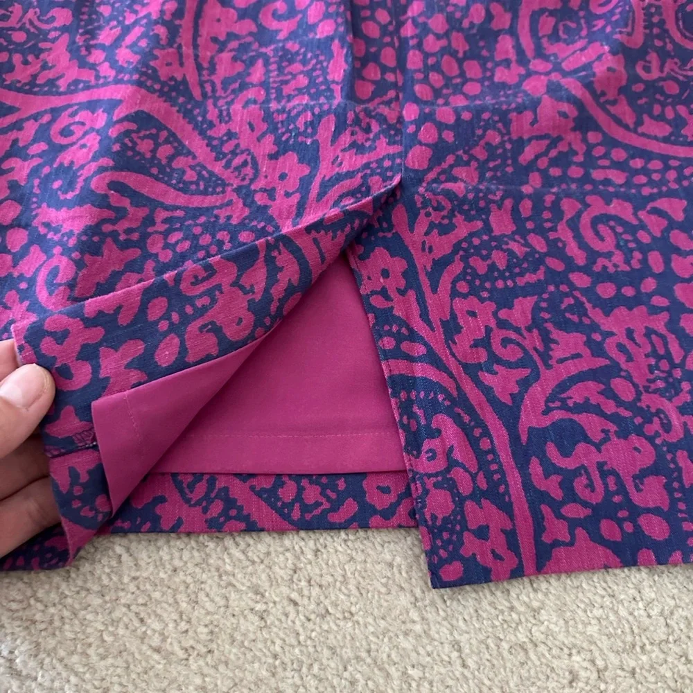 Ann Taylor Woman’s Pencil Skirt Purple, Sz 4